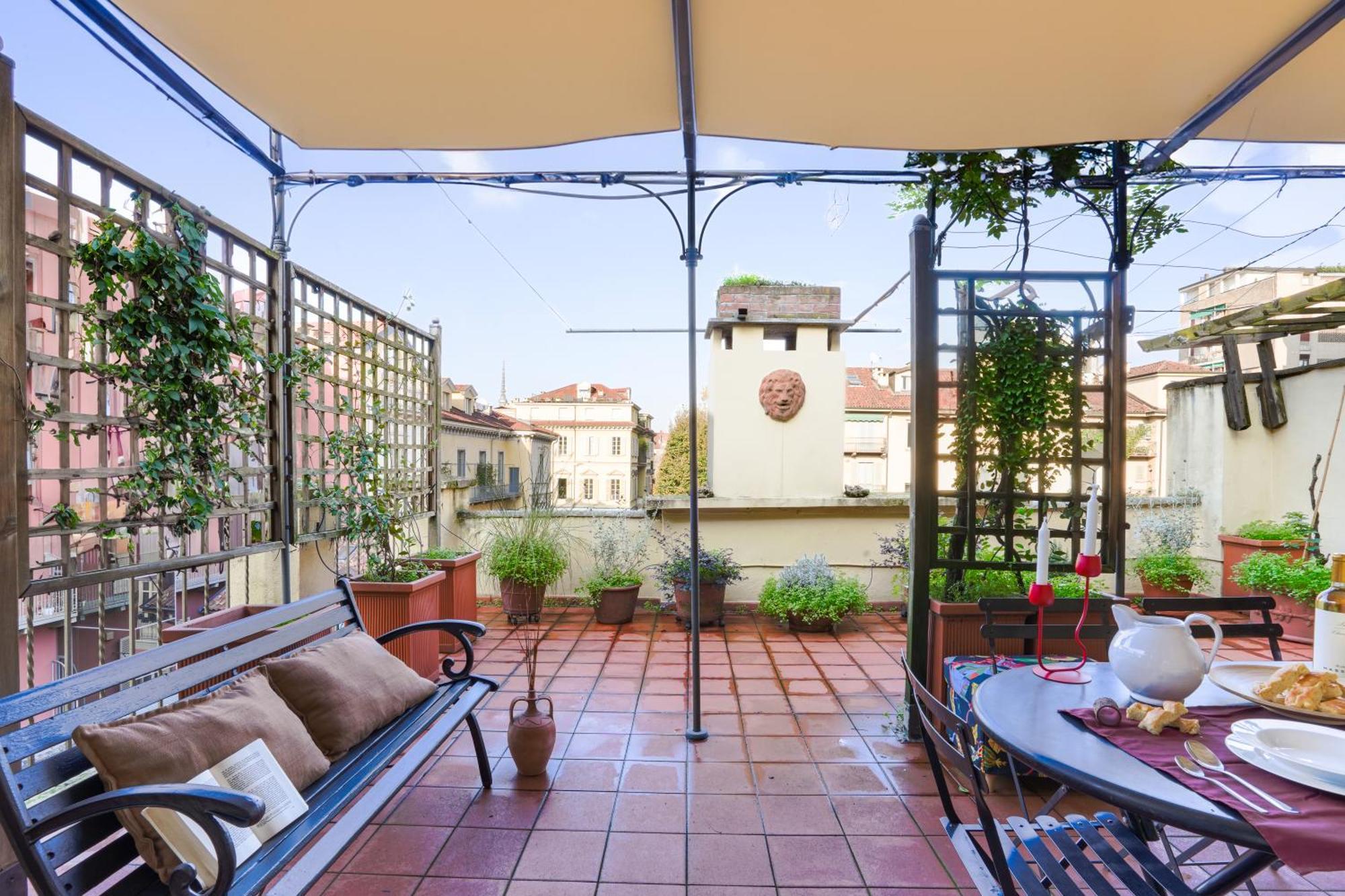 Mazzini Apartment, Terrace & River View Торино Екстериор снимка